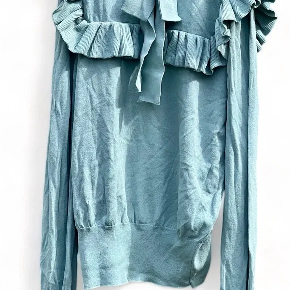 Zara women’s Ruffle knit sweater with Bow - Picture 3 of 14